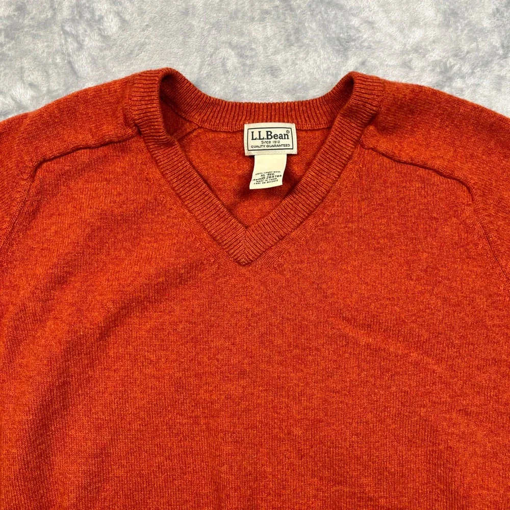 L.L. Bean classic neck